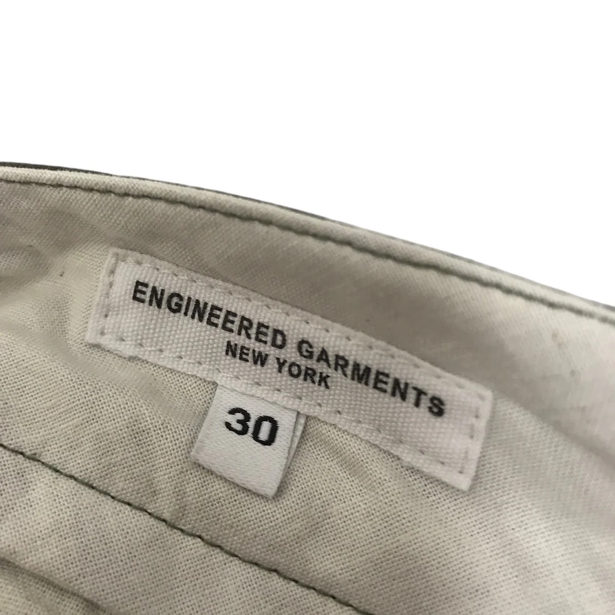 裾ボタンショートパンツ - Image 4