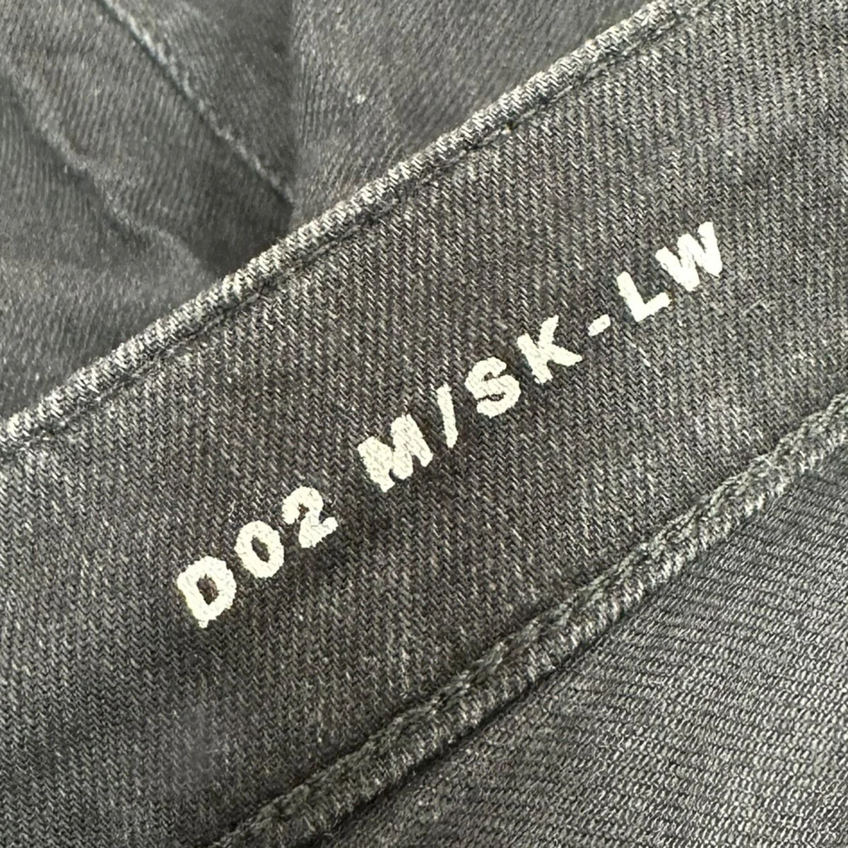 スキニーデニムパンツ472822 Y869L - Image 5